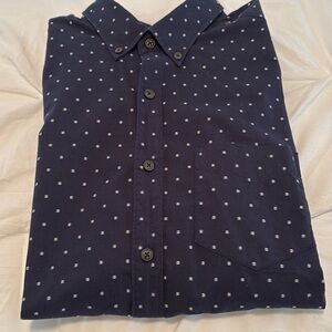 American Eagle long sleeve button down‎ collar M front pocket blue shirt